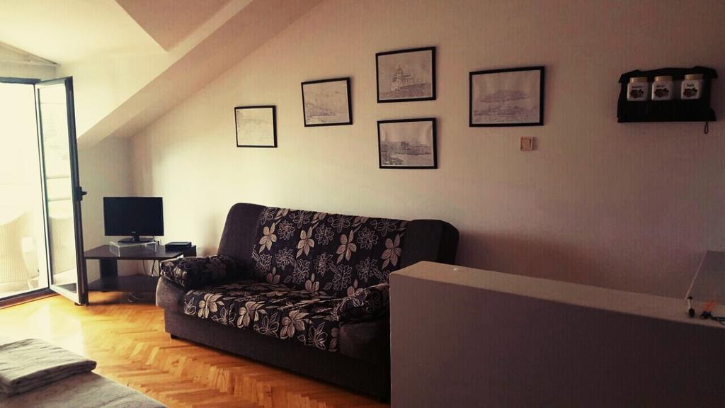 Apartment The Royal Pg Podgorica Exterior foto