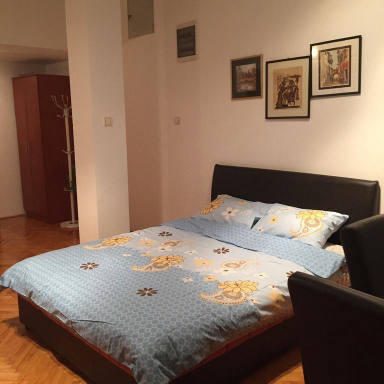 Apartment The Royal Pg Podgorica Exterior foto